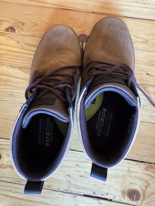 Обувки Skechers 41