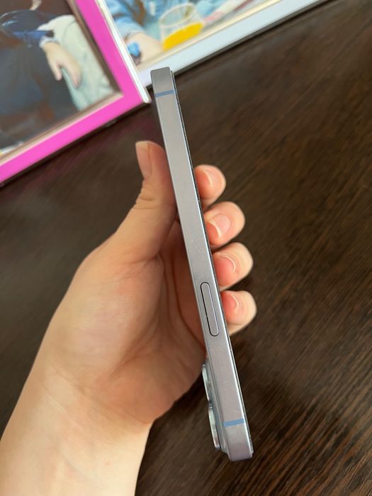 Продам iphone 14, 256