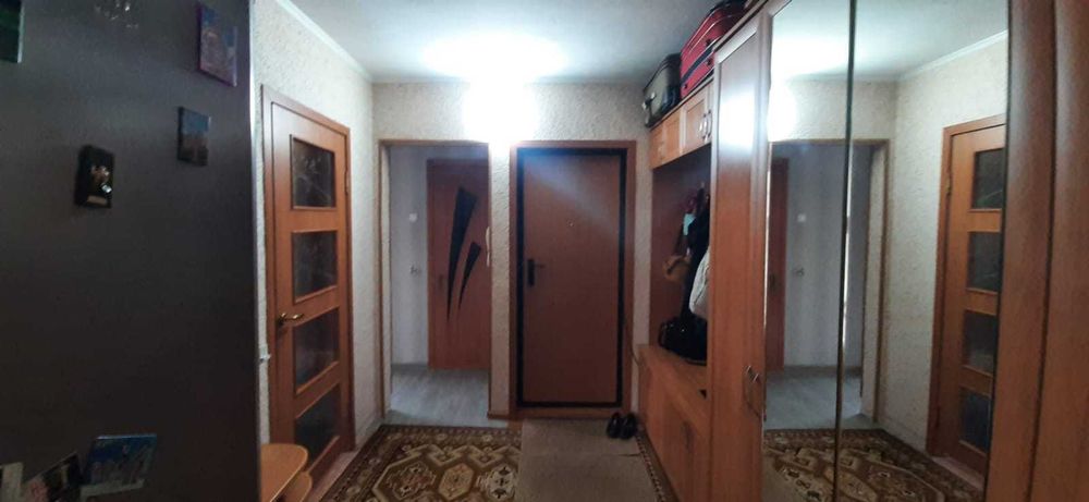 Продам 2 комнатную квартиру, 19 микрорайон