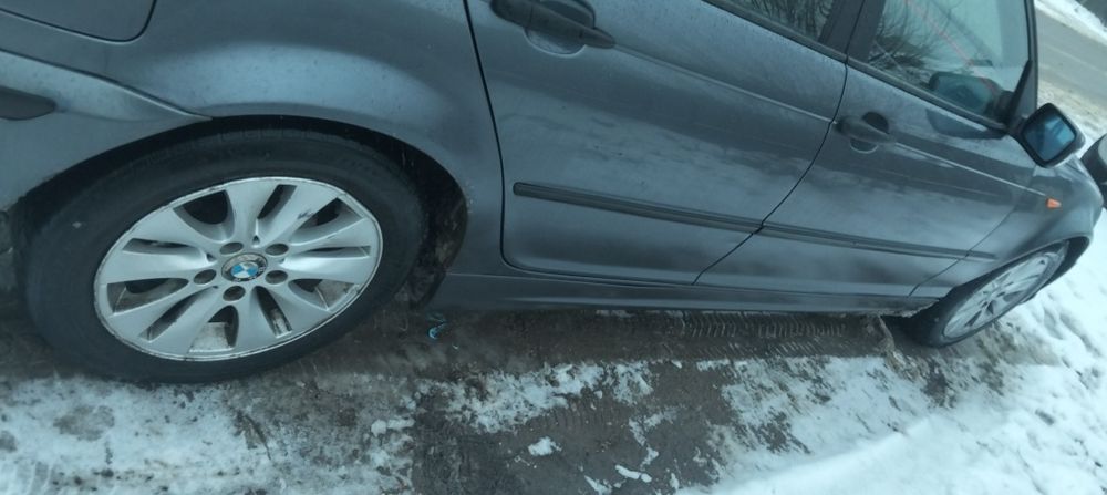 Vând jante BMW style 138 r16