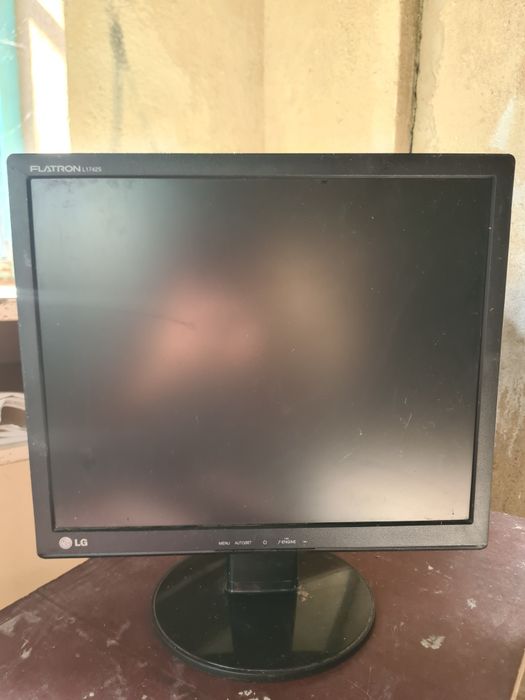 Монитор LG 3000тг