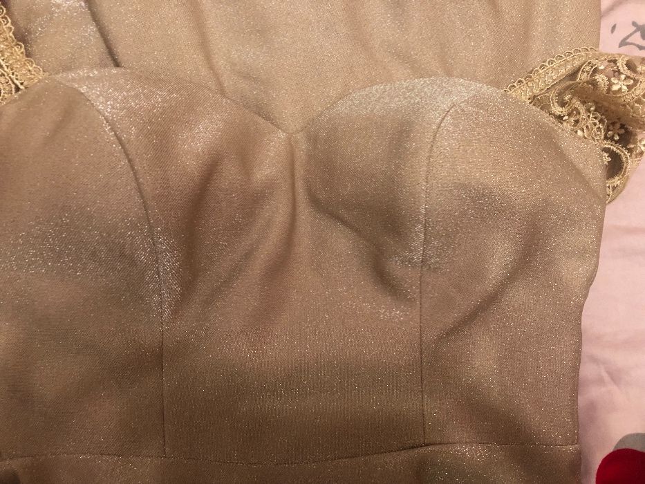 Продавам много красива рокля