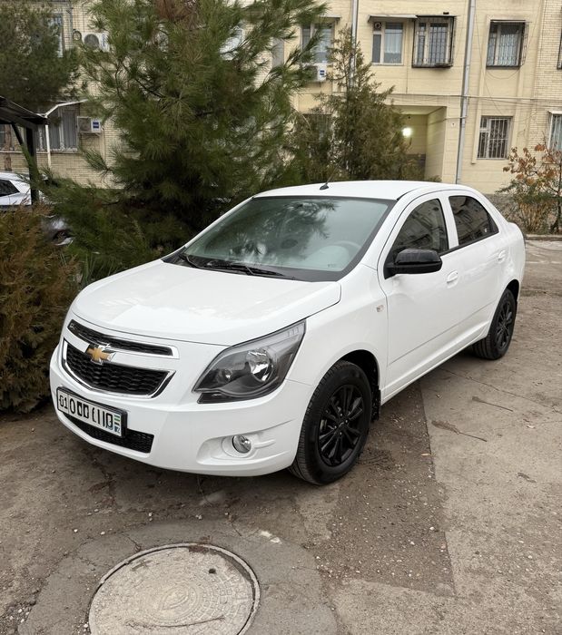 Chevrolet Cobalt Midnight 2024 новая 1500км