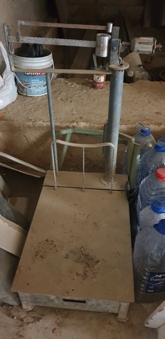 Весы 200 кг, новая стоит без дела