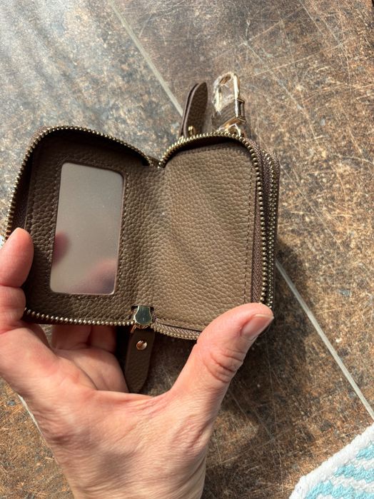 Кафяв калъф за ключове за кола, дистанционно за кола, ключодържател