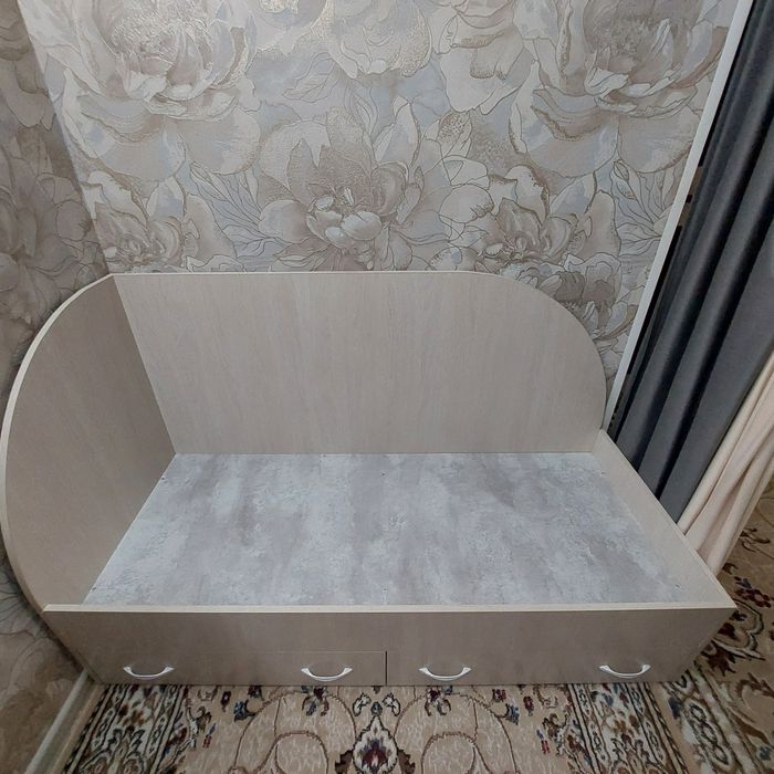 Срочно продам коечку