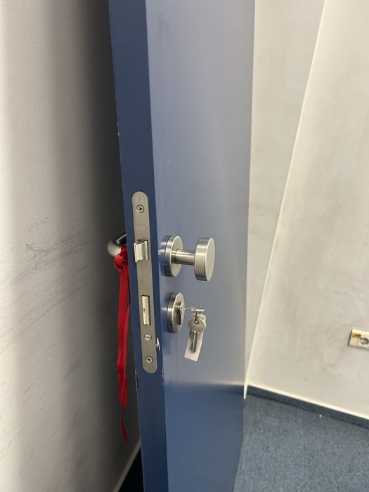 Compartimentare sticla 3*3m