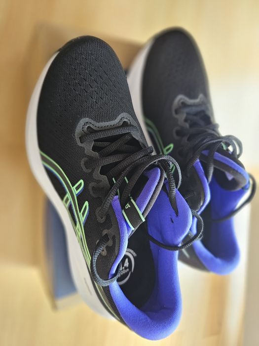 Мъжки маратонки ASICS Gel-Excite 11 black/vital green