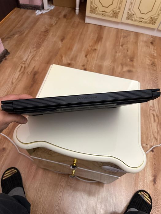 Игровой ноутбук Lenovos 82K1