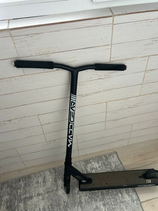 MGP model MP3, folosita MAXIM o luna!
Descriere: Aceasta trot
