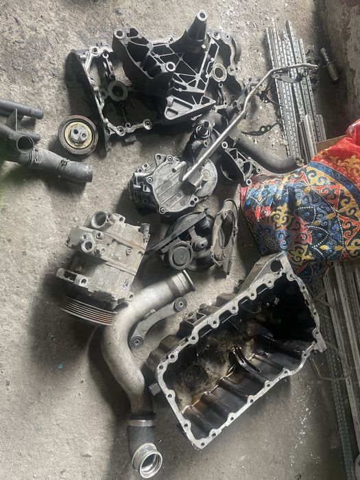 Продам запчасти от Пассат В6