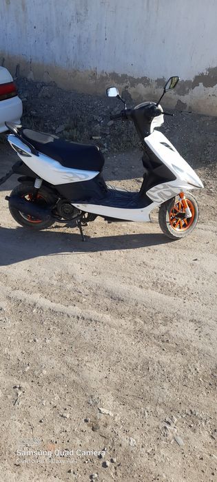 Продам скутер corsa  125 куб