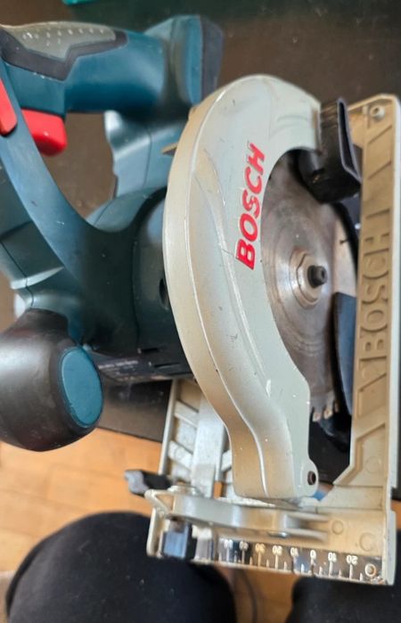 fierastrau circular bosch professional GKS18 V- LI