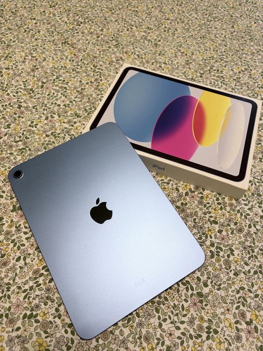 ipad A16 256GB blue