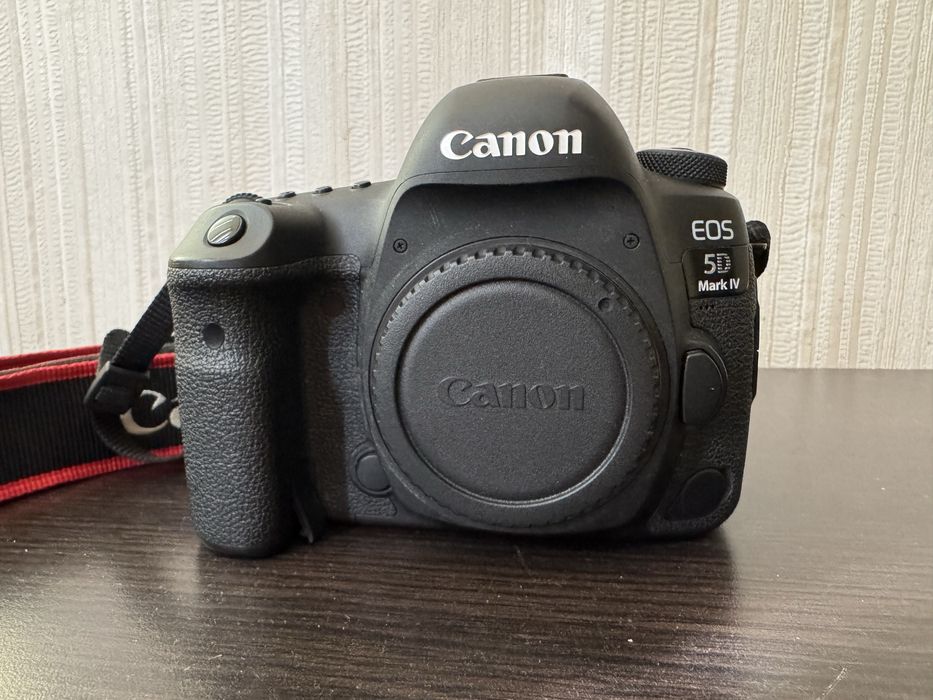 Canon EOS 5d mark IV body