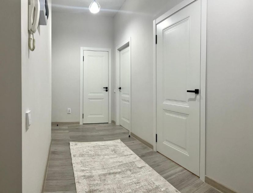 Сдам 1 ком кв левый берег район Экспо