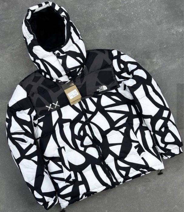 Oferta 2 geci 350 de lei