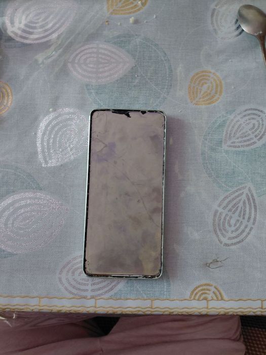 Продам телефоны Samsung, Redmi