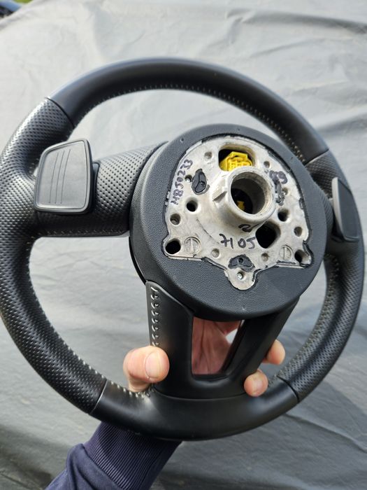 Волан ауди а4,а5 б9 s-line 8w