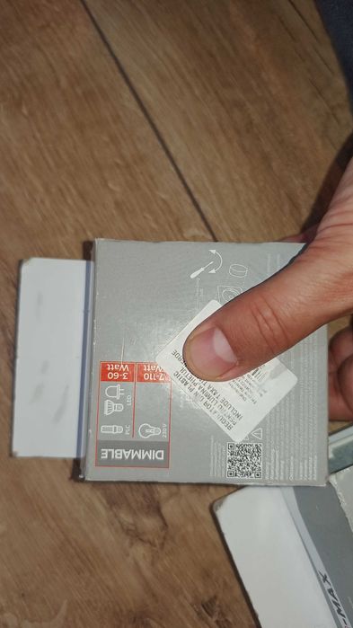 Intrerupator cu dimmer pentru lampi LED