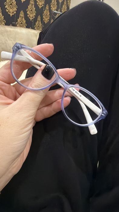 Продам оправу для очков для зрения