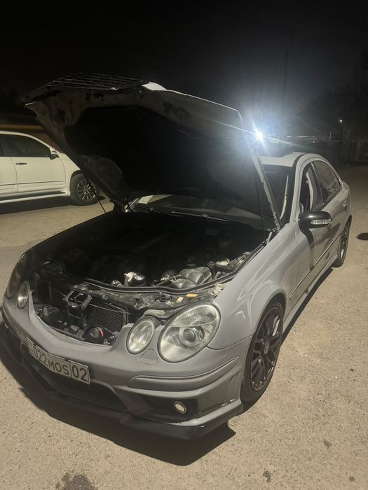 Продам мерседес е500