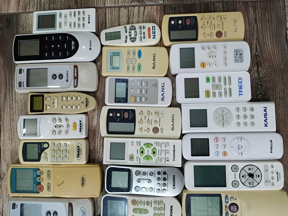 Дистанционно за климатик Air conditioning remote genuine