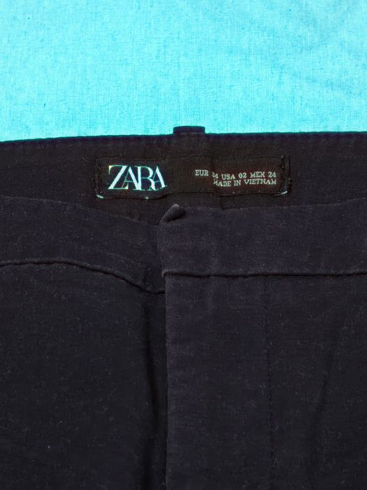Vand pantaloni eleganți Zara