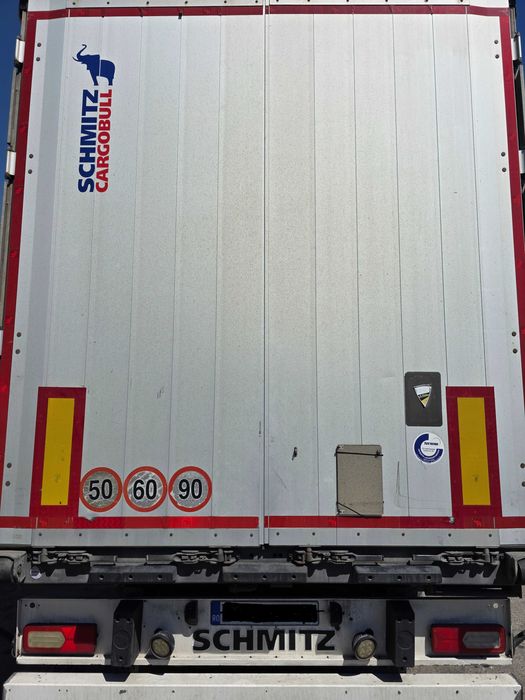 Semiremorca SCHMITZ
