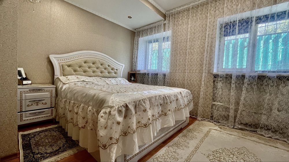 Продам 2х этажный дом