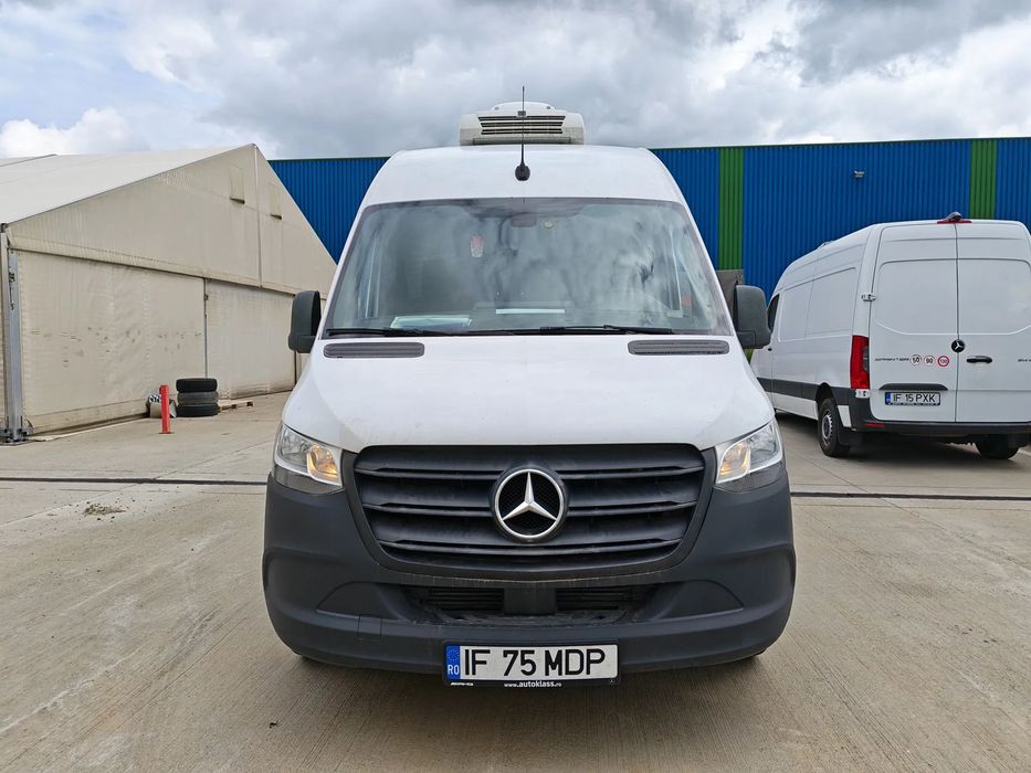 Mercedes-Benz Sprinter Mercedes Benz Sprinter