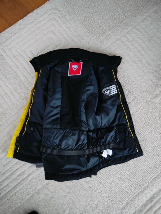 Vând costum ski 10 ani