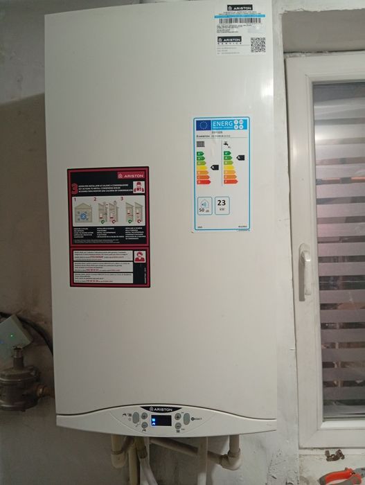 Vand centrala ariston