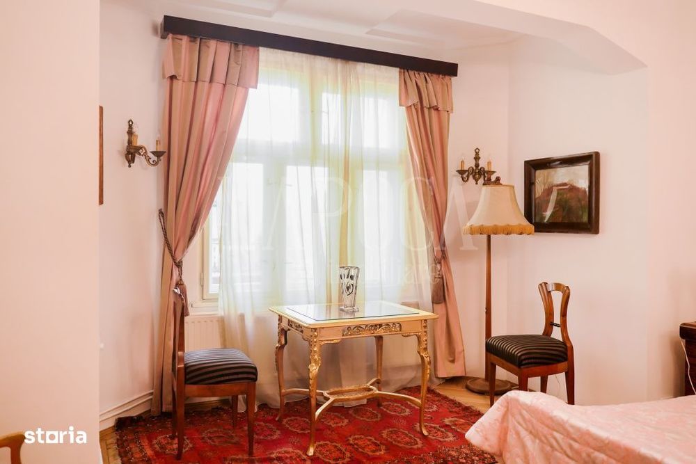 Apartament 3 camere de vanzare in Centru, Cluj Napoca