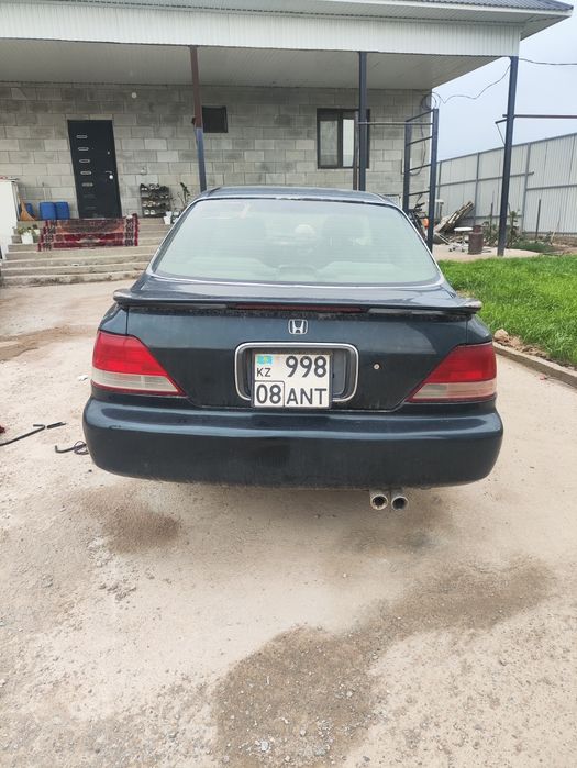 Продаю Honda saber 1995