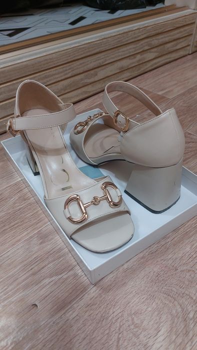 Продаю туфли 3 вида