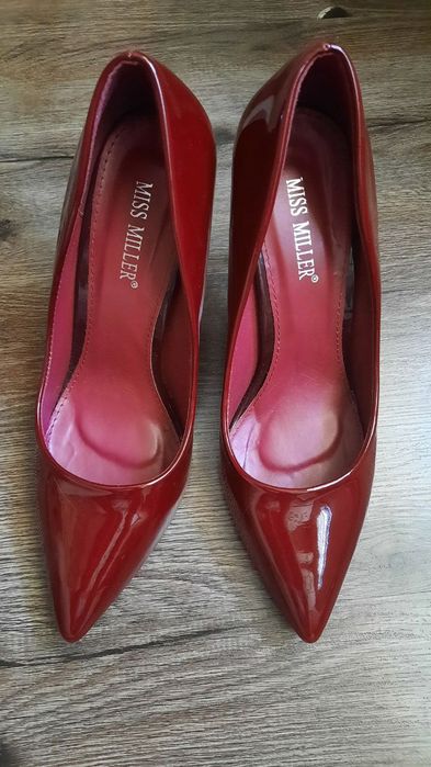 Туфли-лодочки, шикарные!