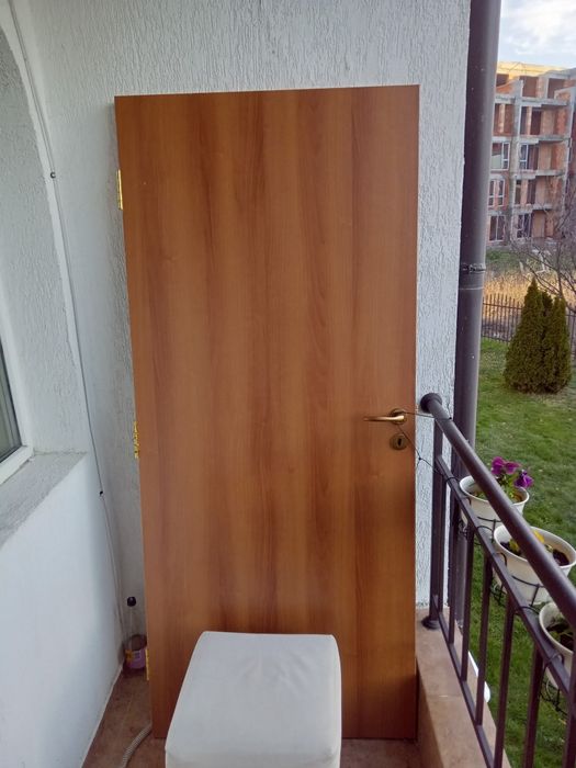 Интериори врати  със обков месинг