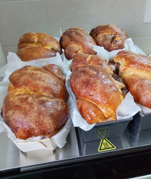 Cozonaci și Prăjituri de casa Preturi foarte bune