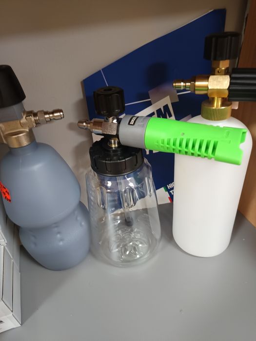 Професионален пянообразувател