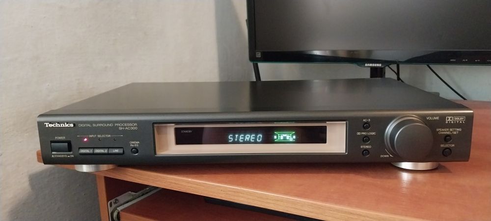 Technics SH-AC300 Hi-Fi DAC ЦАП усилитель