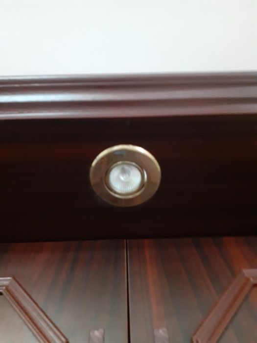 Стенка  очен хорошое состояние