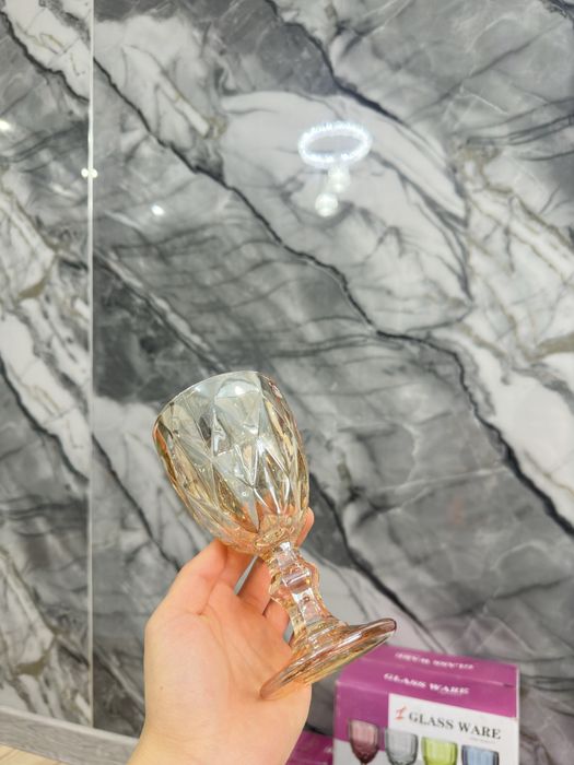 Продам фужеры новые