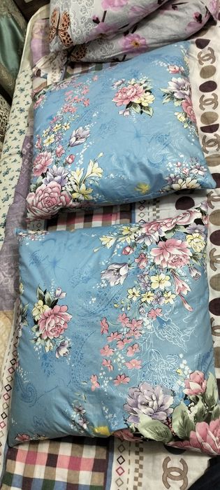 Продам подушки новые