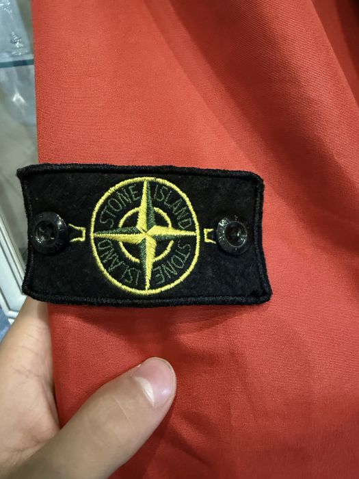 Stone island.
