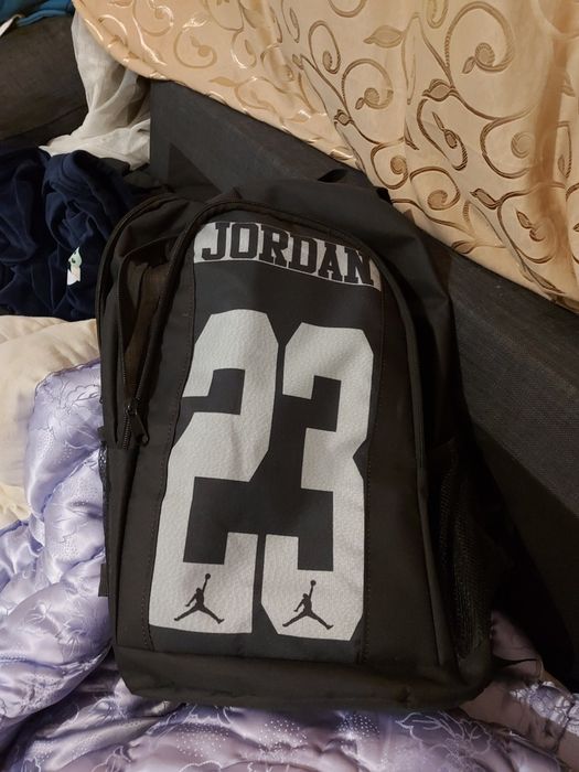 Чисто нова раница на Jordan