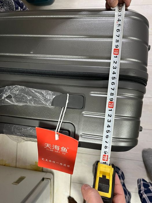 Продам чемоданы-3 шт из поликарбоната