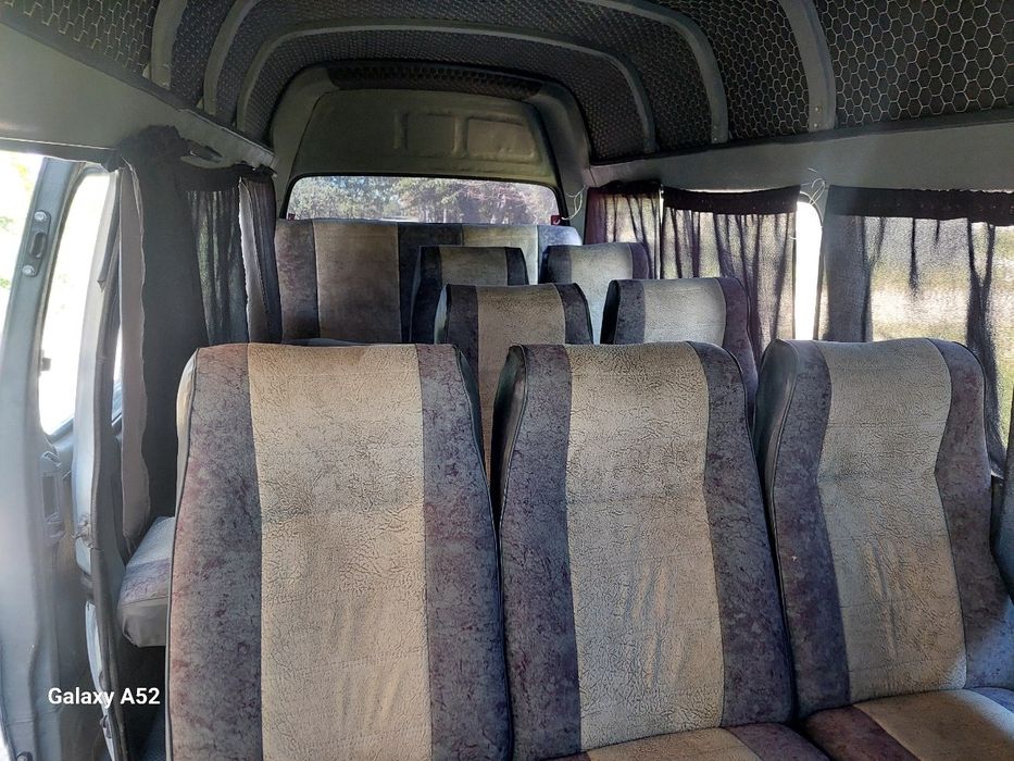 Мекра автобус срочно сотилади факат нактга 8100 доллор Яна келишамиз