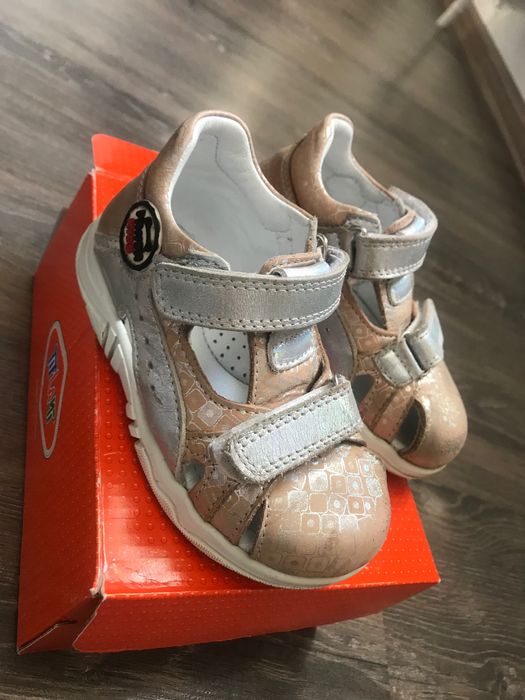 Сандали лето для девочек