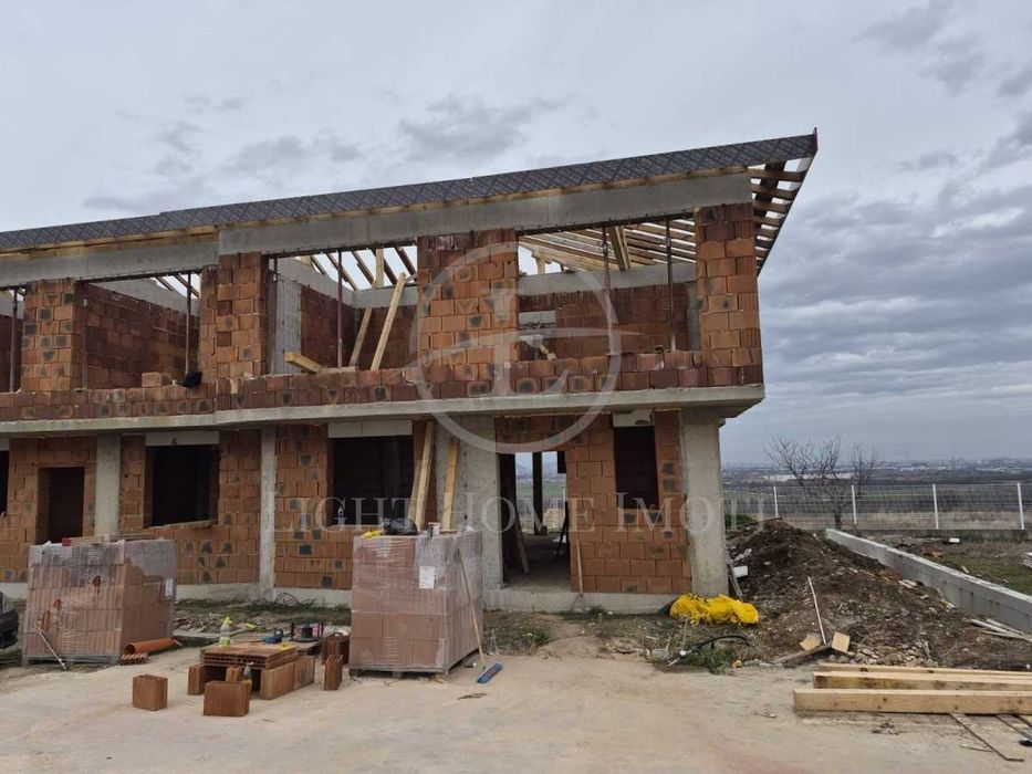 Реф. 2461 Двуетажна Къща / Белащица